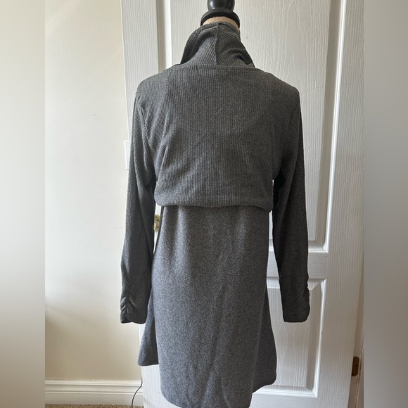 Absolutely Famous Gray Dress With Shrug. XL - Picture 2 of 13